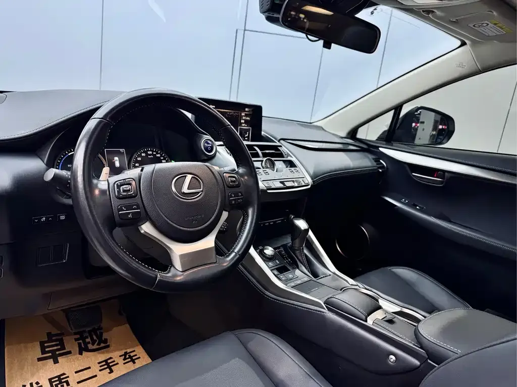 Lexus NX 2021 из CN, фото 10