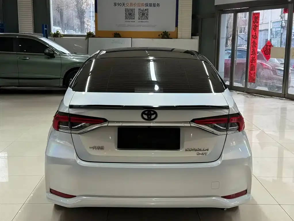 Toyota Corolla 2022 из CN, фото 3