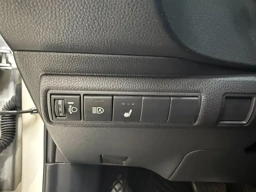 Toyota Corolla 2022 из CN, фото 10