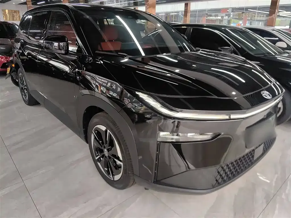 Toyota Platinum 3X 2025 из CN, фото 4
