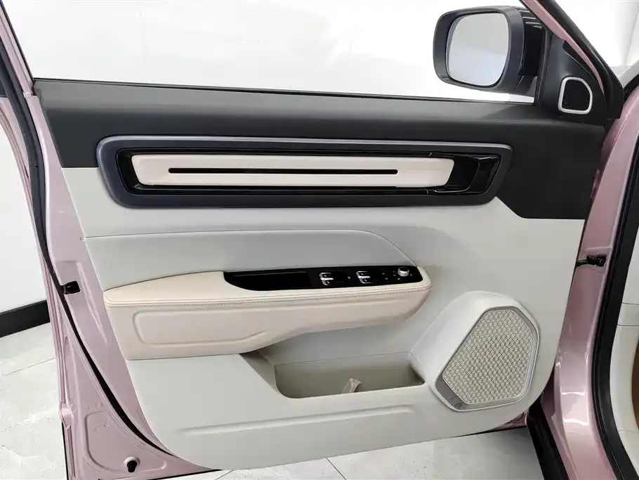 Geely Icon 2023 из CN, фото 2