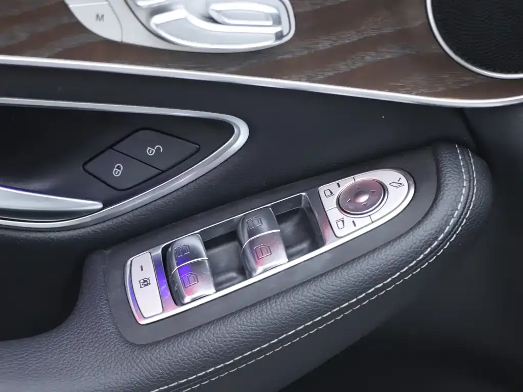 Mercedes-Benz GLC 2021 из CN, фото 8