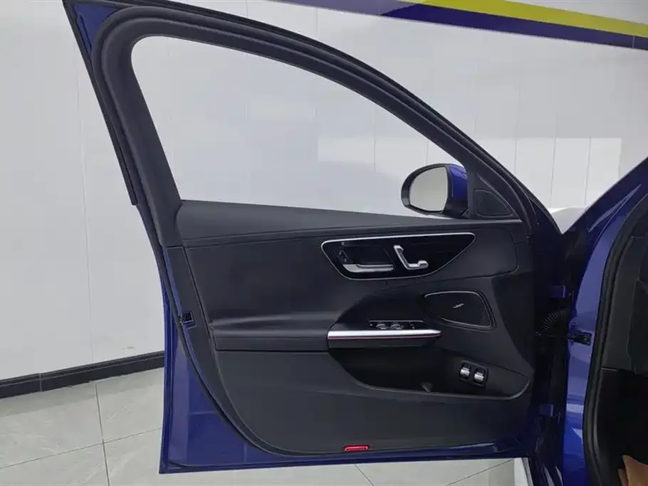 Mercedes-Benz C-Class New Energy 2023 из CN, фото 4