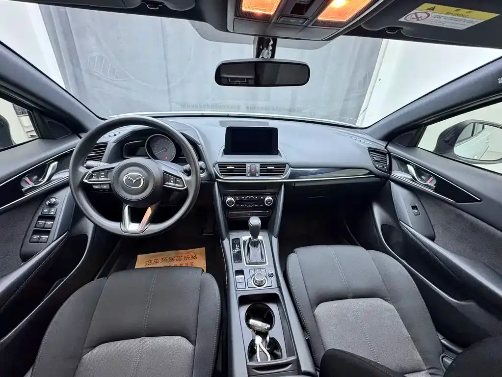 Mazda CX-4 — фото 8