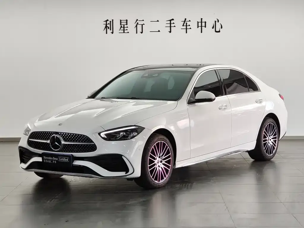 Mercedes-Benz C-Class — фото 1