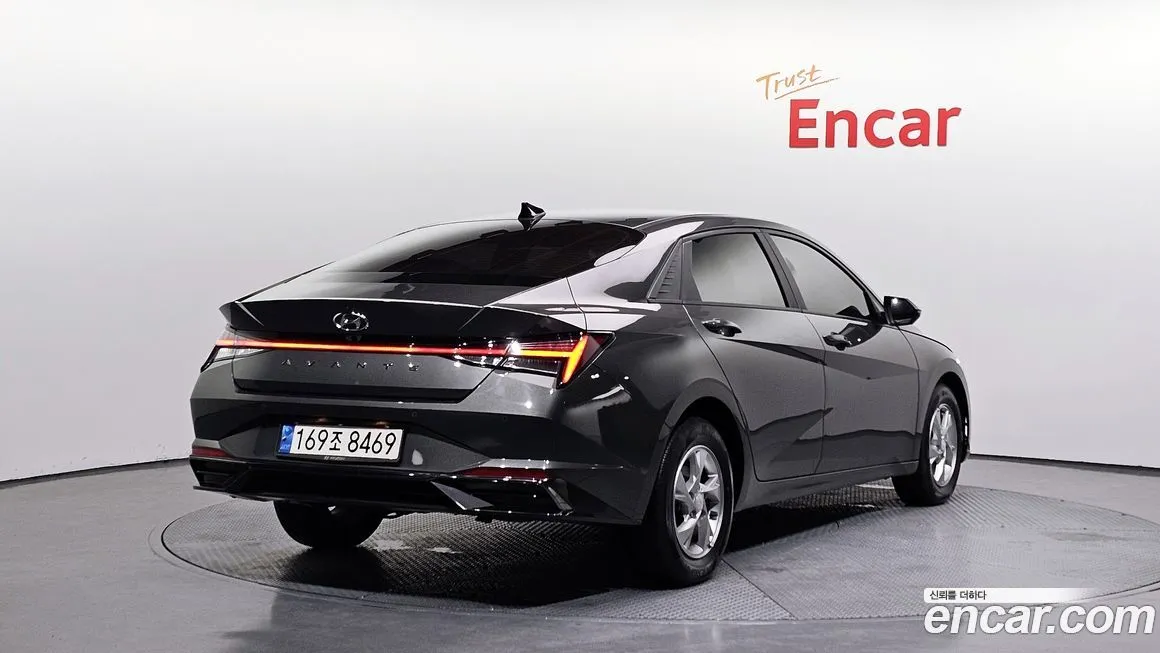 Hyundai AVANTE — фото 2