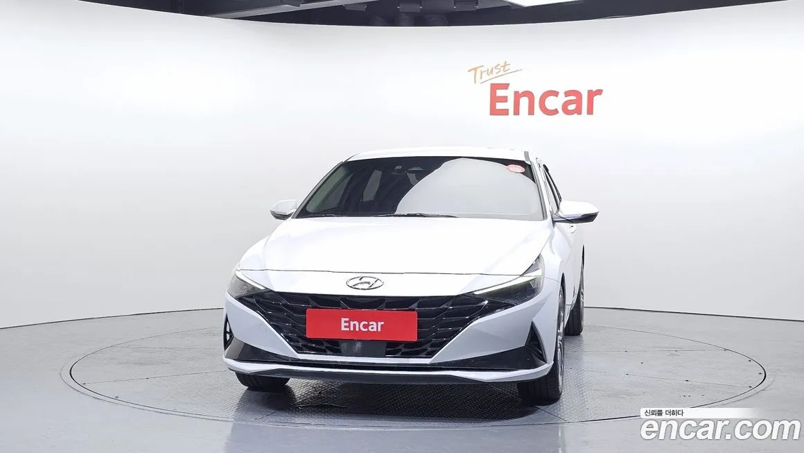 Hyundai AVANTE — фото 3