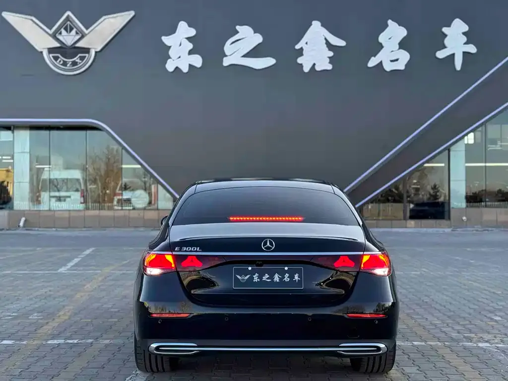 Mercedes-Benz E-Class 2024 из CN, фото 9
