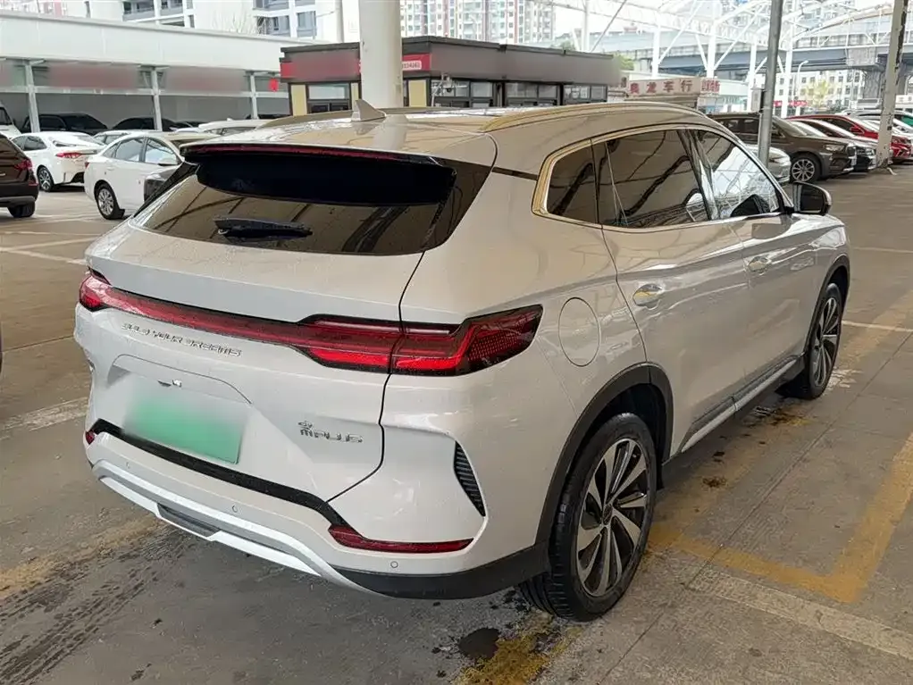 BYD PLUS New Energy — фото 5