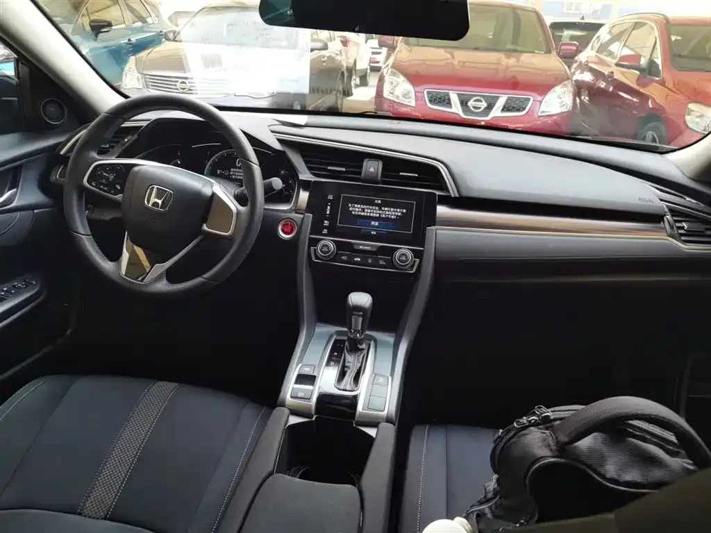 Honda Civic 2021 из CN, фото 5