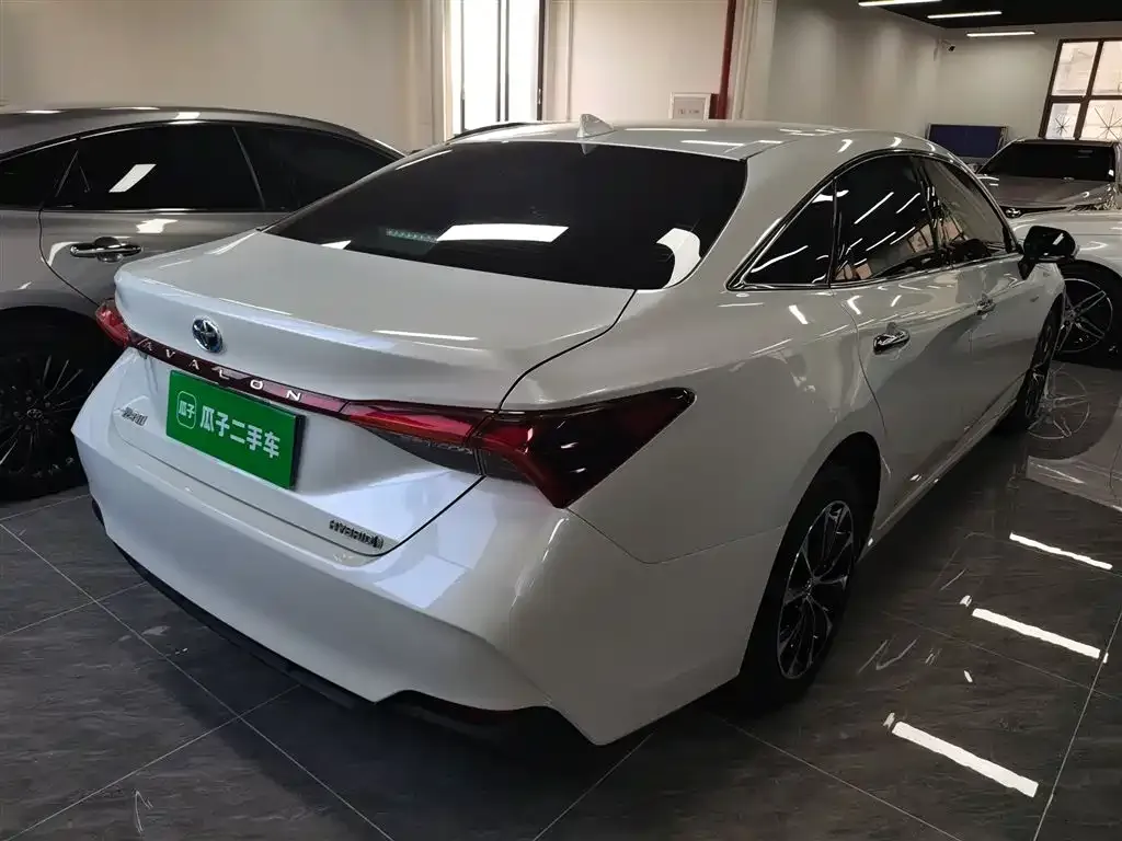 Toyota Avalon 2022 из CN, фото 7