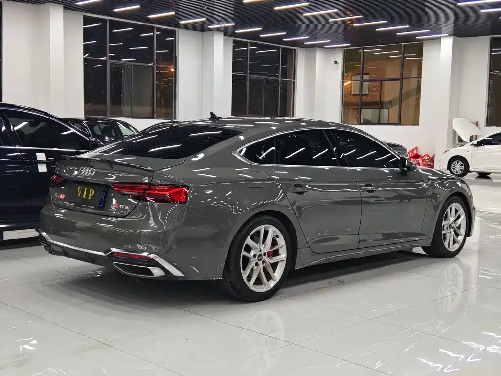 Audi A5 (Import) — фото 8
