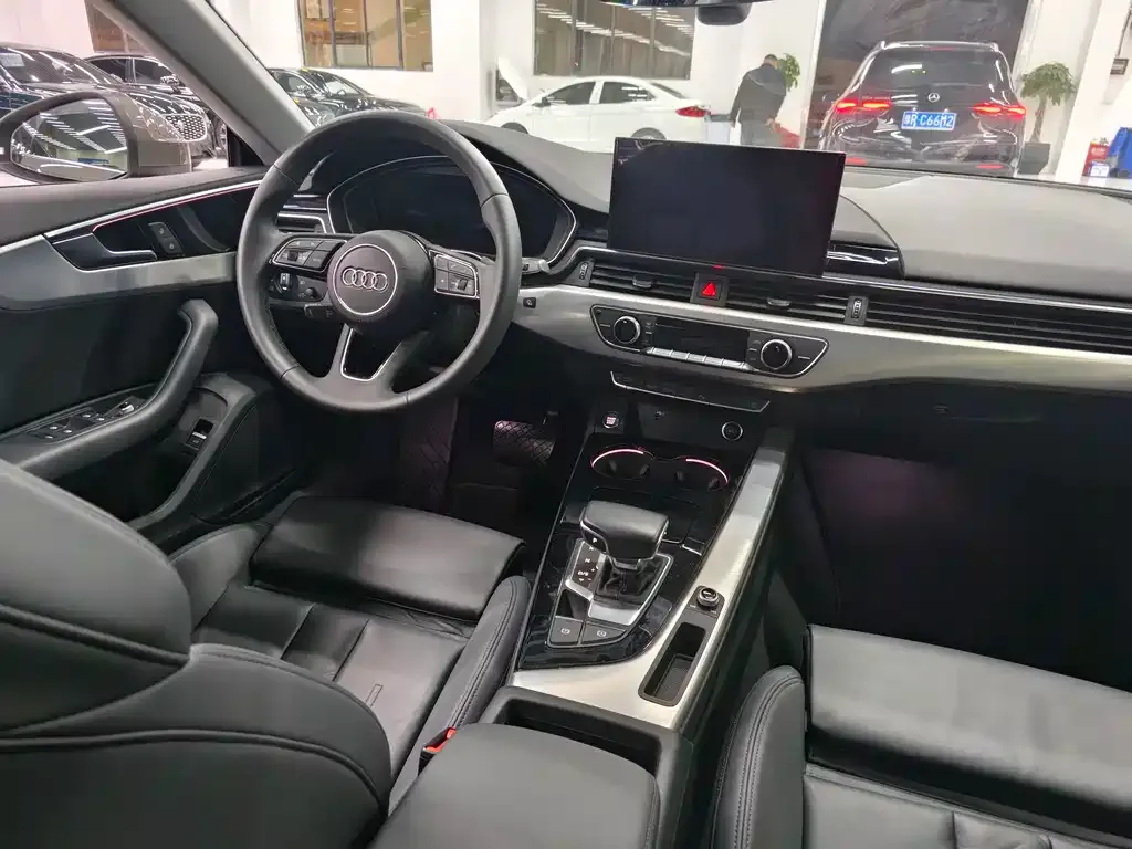 Audi A5 (Import) — фото 2