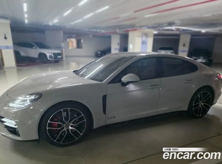 Porsche Panamera 2022 из KR, фото 5