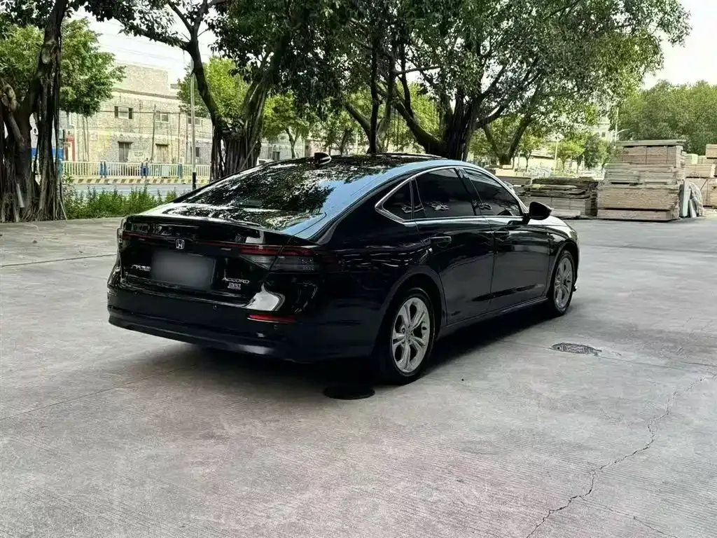 Honda Accord 2023 из CN, фото 7
