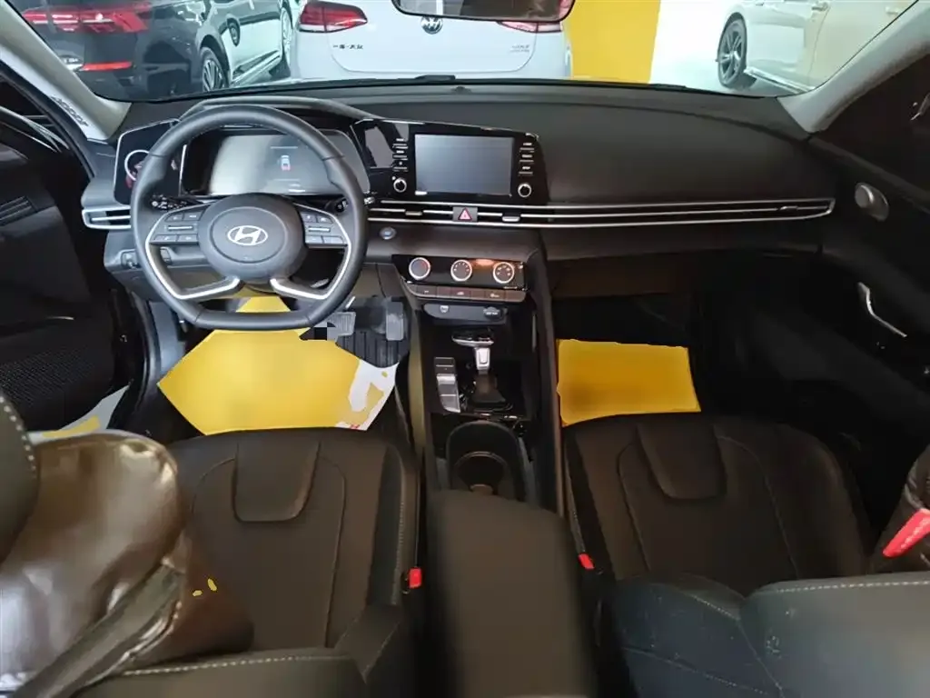 Hyundai Elantra 2025 из CN, фото 8