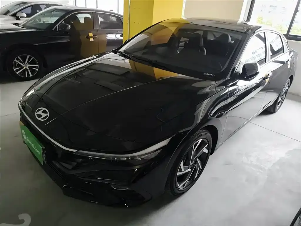 Hyundai Elantra 2025 из CN, фото 3