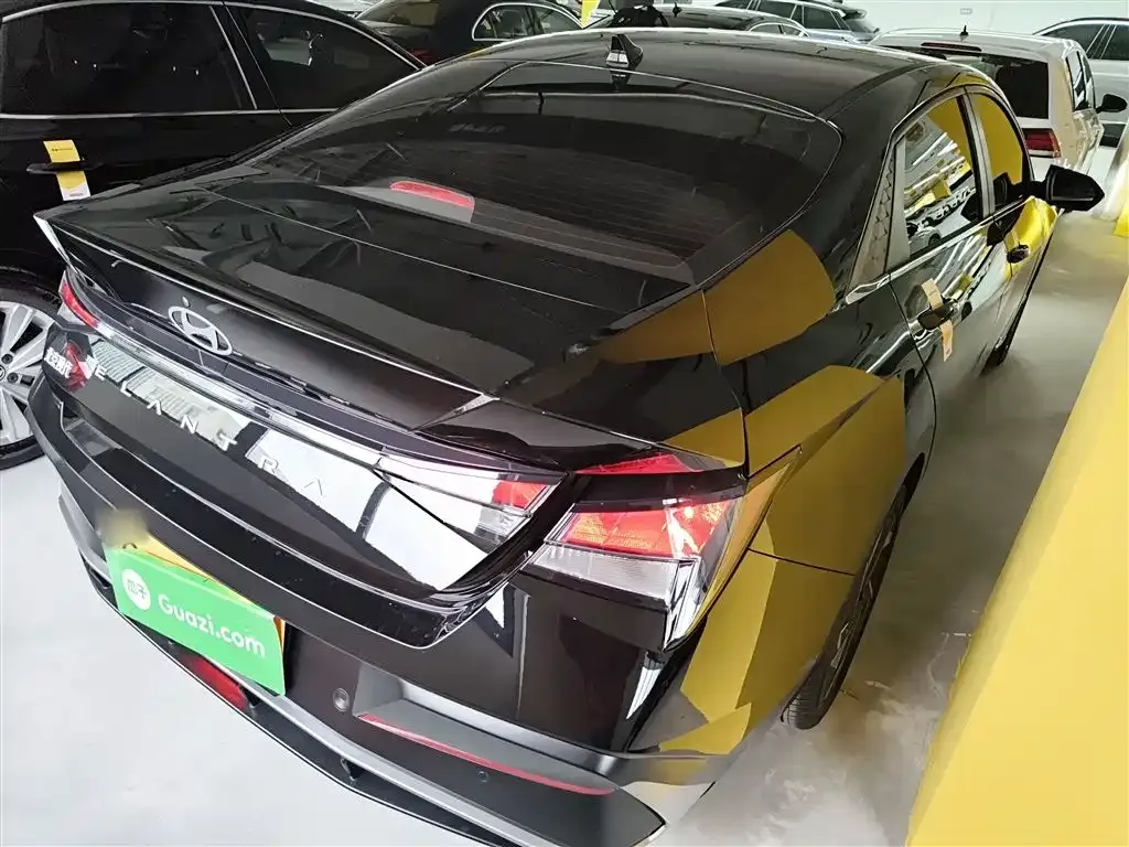 Hyundai Elantra 2025 из CN, фото 4