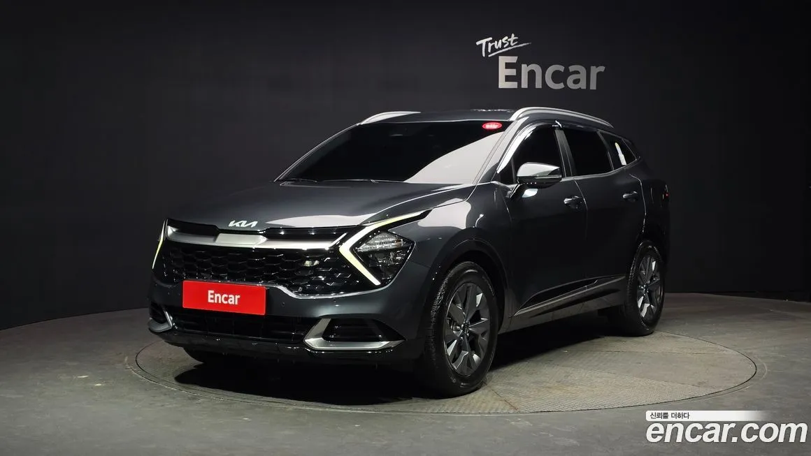 Kia Sportage — фото 1