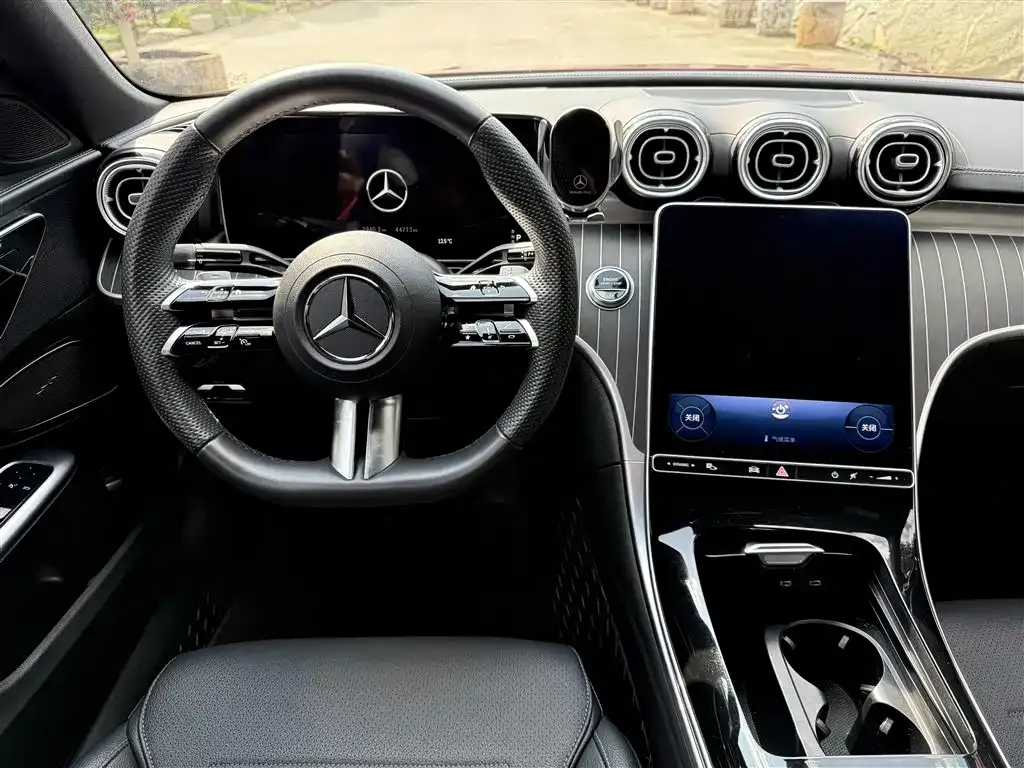 Mercedes-Benz C-Class — фото 10