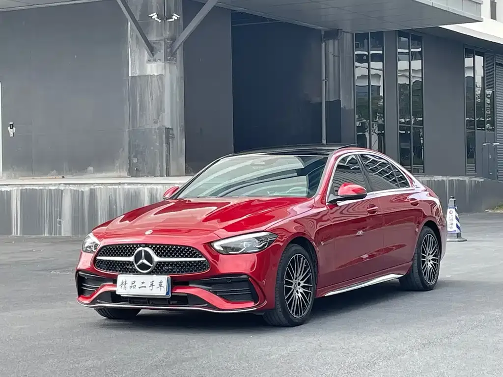 Mercedes-Benz C-Class — фото 1