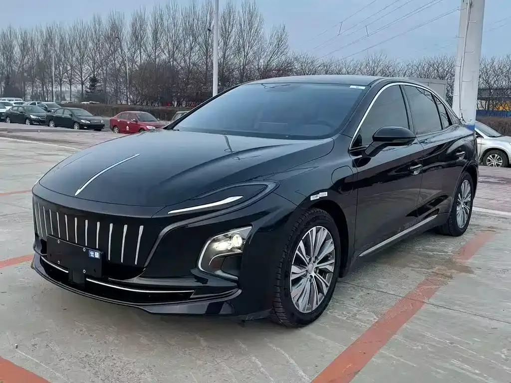 Hongqi E-QM5 2023 из CN, фото 1
