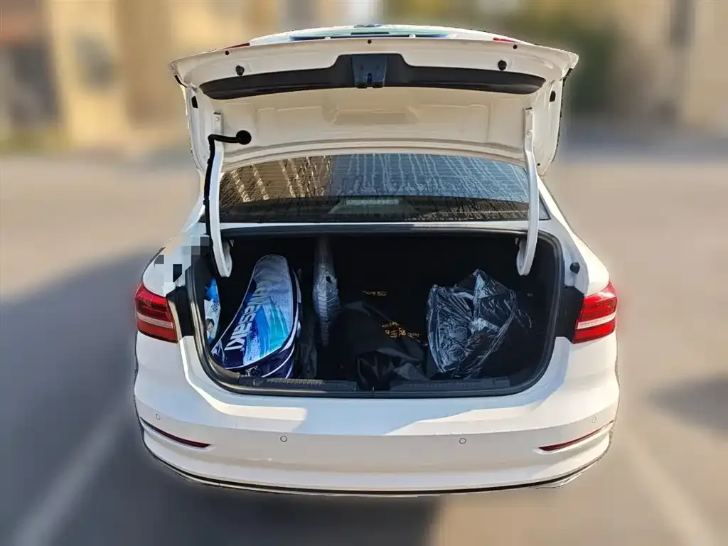Volkswagen Lavida 2021 из CN, фото 10