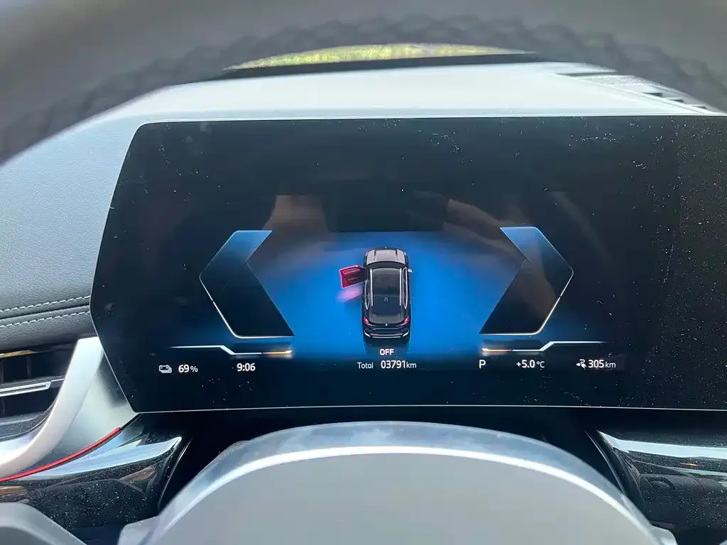 [object Object] iX1 2025 из CN, фото 8