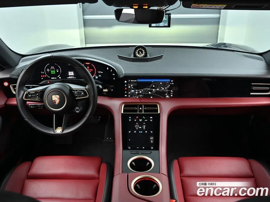 Porsche Taycan 2025 из KR, фото 8