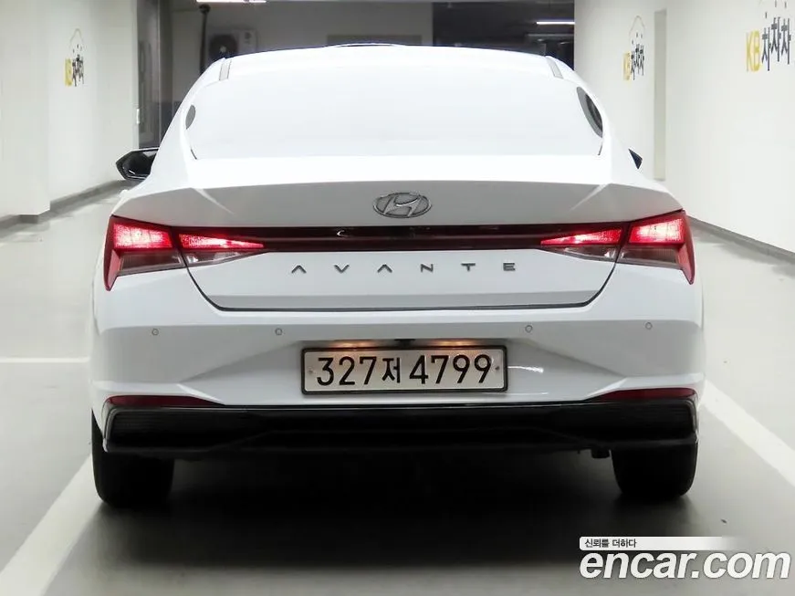 Hyundai AVANTE — фото 4