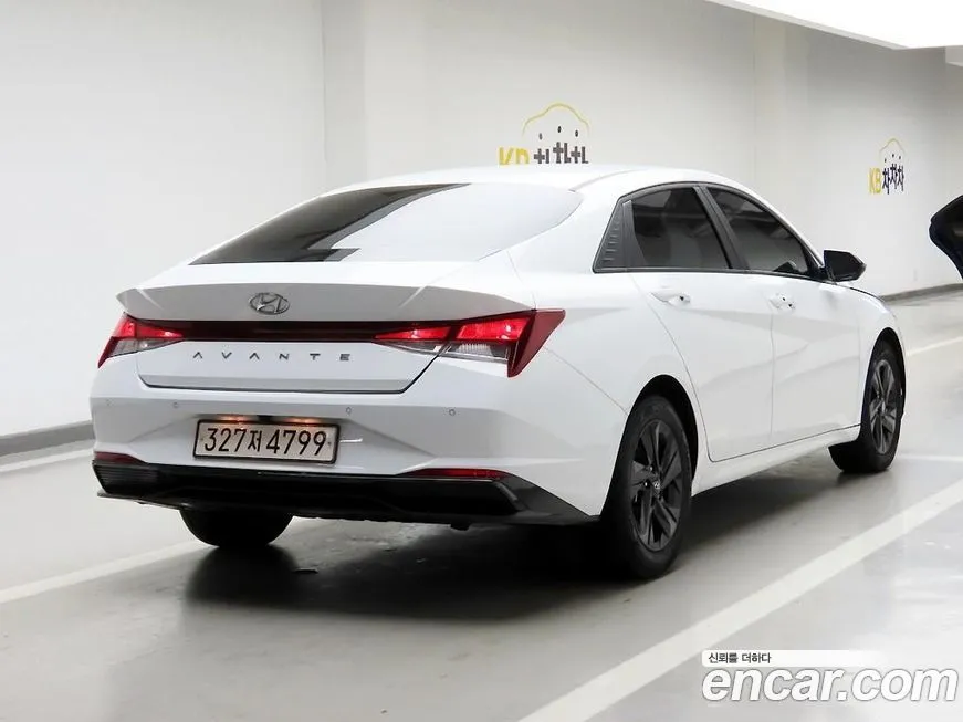 Hyundai AVANTE — фото 2