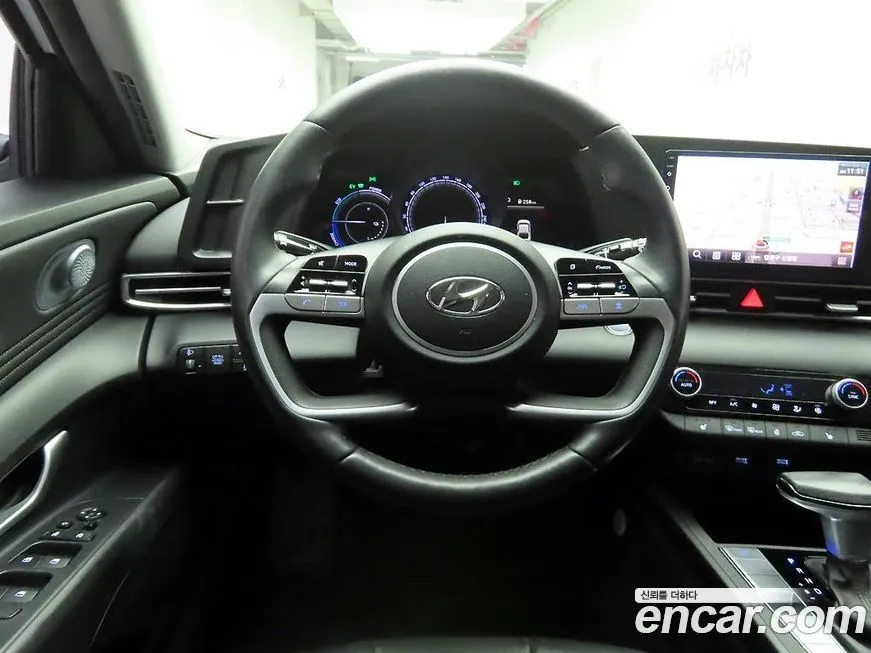 Hyundai AVANTE — фото 10