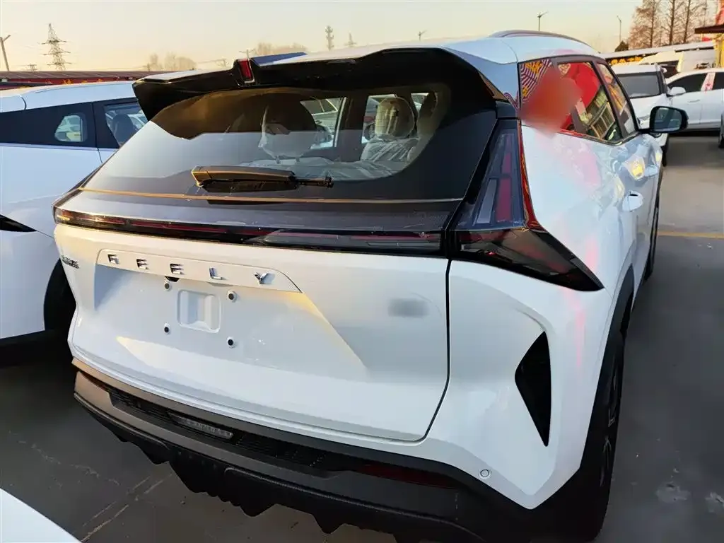 Geely Boyue 2025 из CN, фото 4