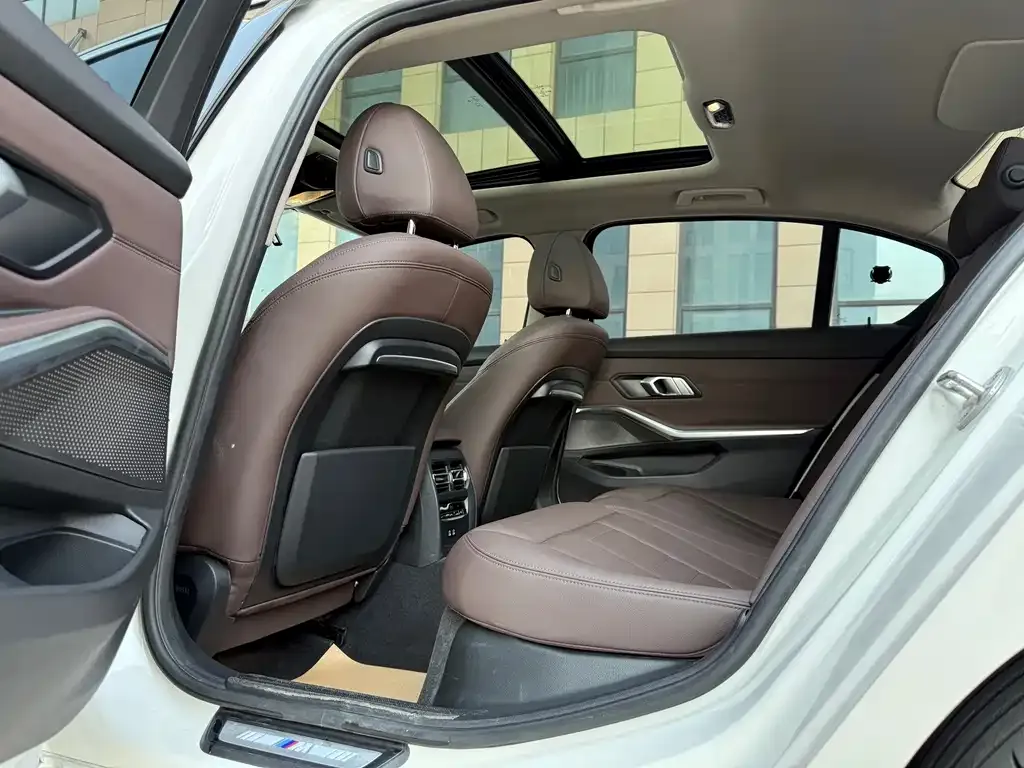 BMW 3 Series 2021 из CN, фото 5