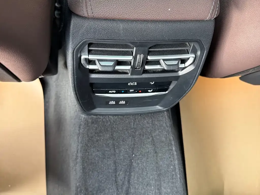 BMW 3 Series 2021 из CN, фото 6