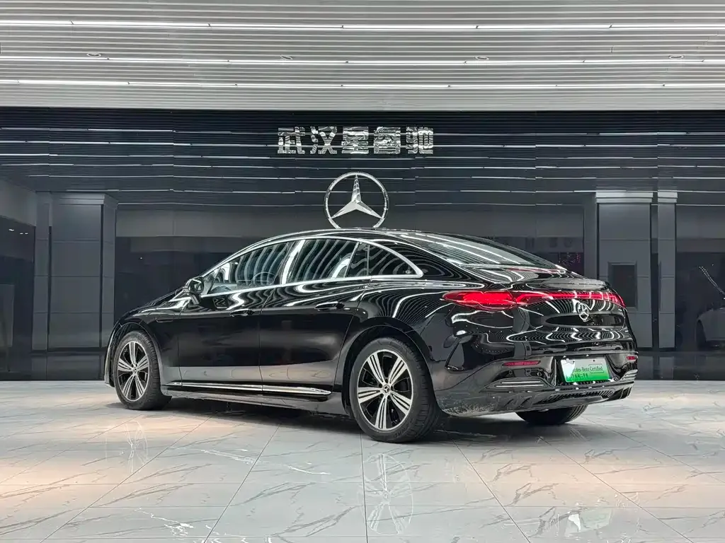 Mercedes-Benz EQE 2024 из CN, фото 2