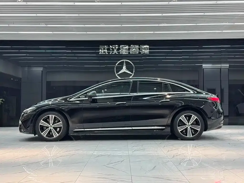 Mercedes-Benz EQE 2024 из CN, фото 5