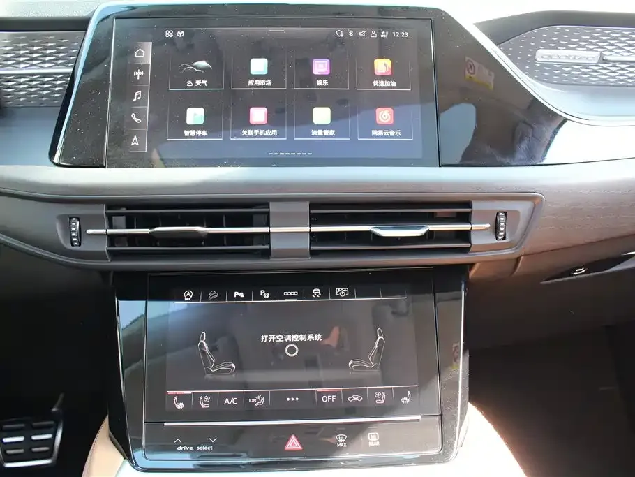 Audi Q6 2025 из CN, фото 8