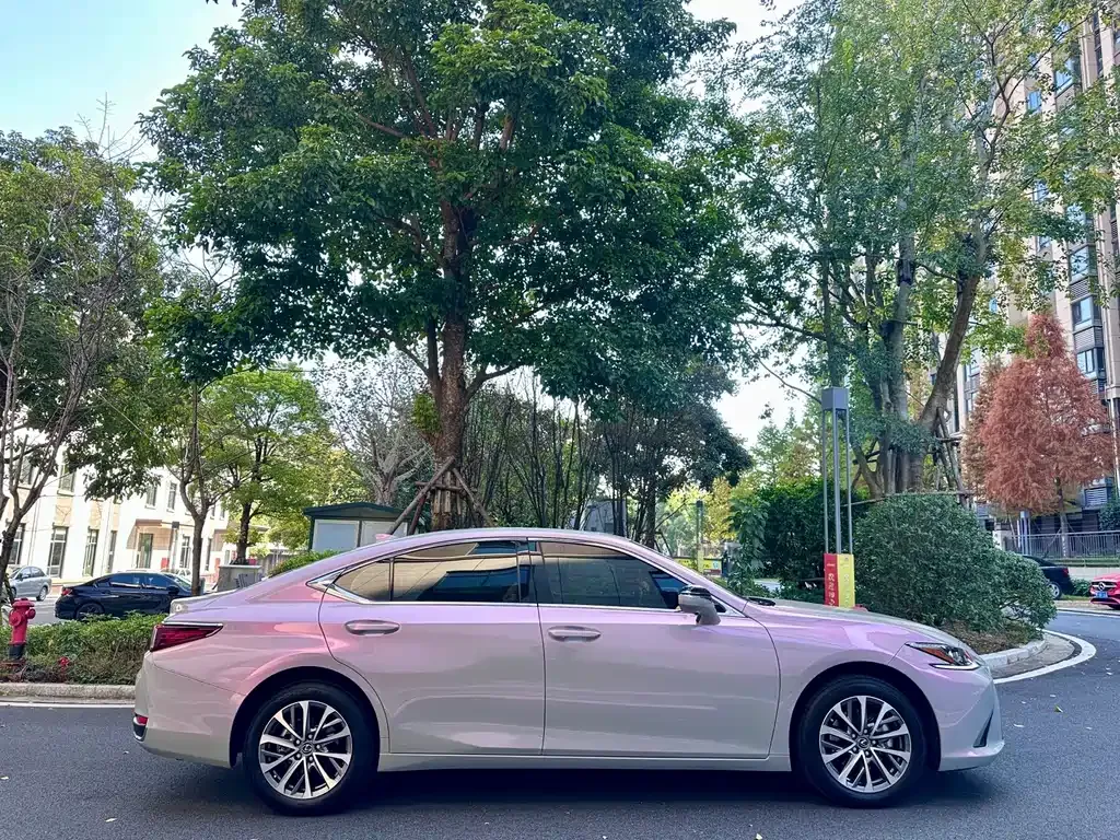 Lexus ES 2023 из CN, фото 8