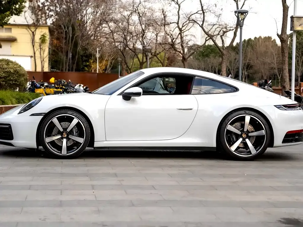 Porsche 911 2022 из CN, фото 10