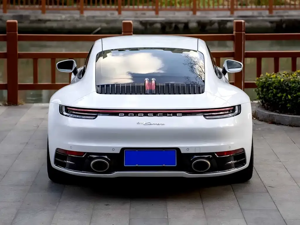 Porsche 911 2022 из CN, фото 5