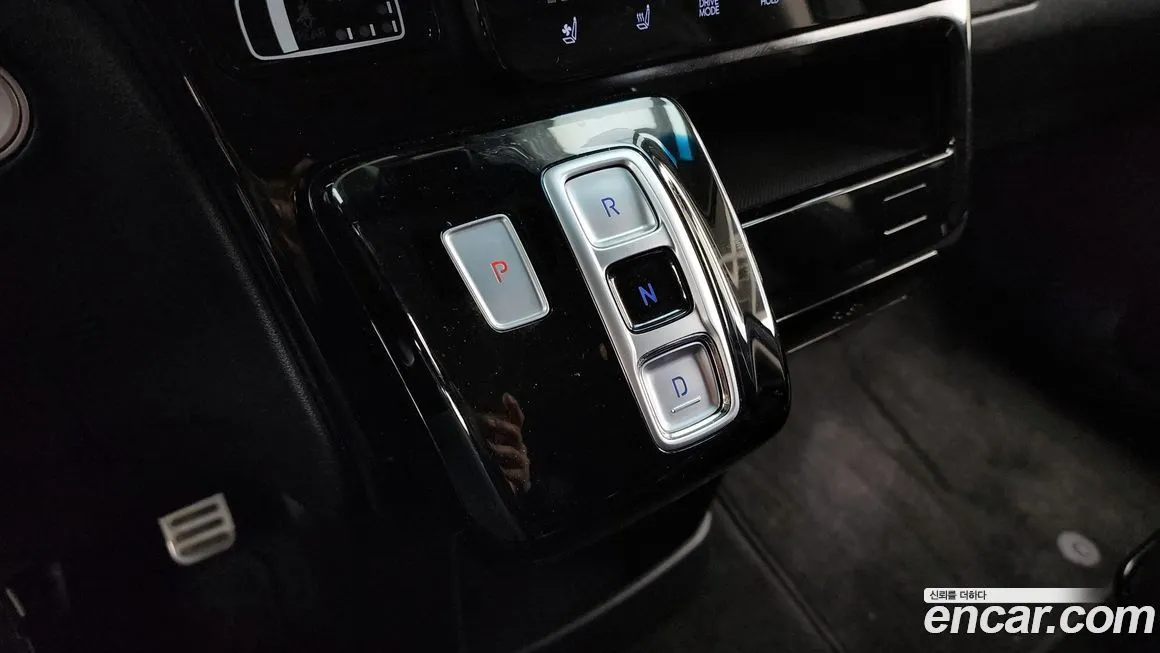 Hyundai Staria — фото 9