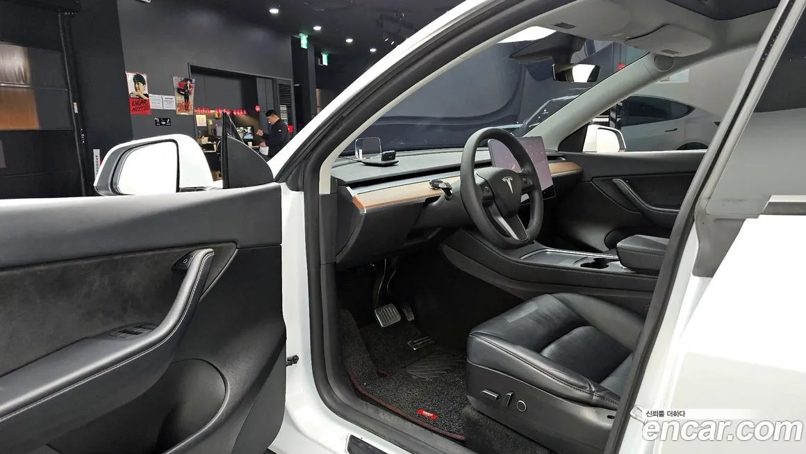 Tesla Model Y 2022 из KR, фото 9