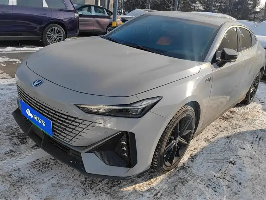 Changan UNI-V iDD 2023 из CN, фото 1