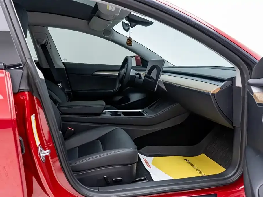 Tesla Model 3 2023 из CN, фото 10