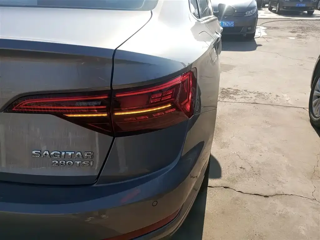 Volkswagen Sagitar 2022 из CN, фото 4