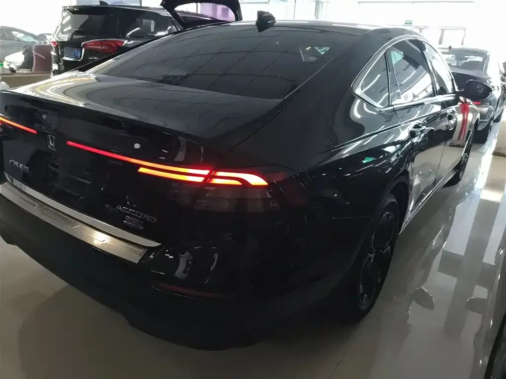 Honda Accord 2024 из CN, фото 7