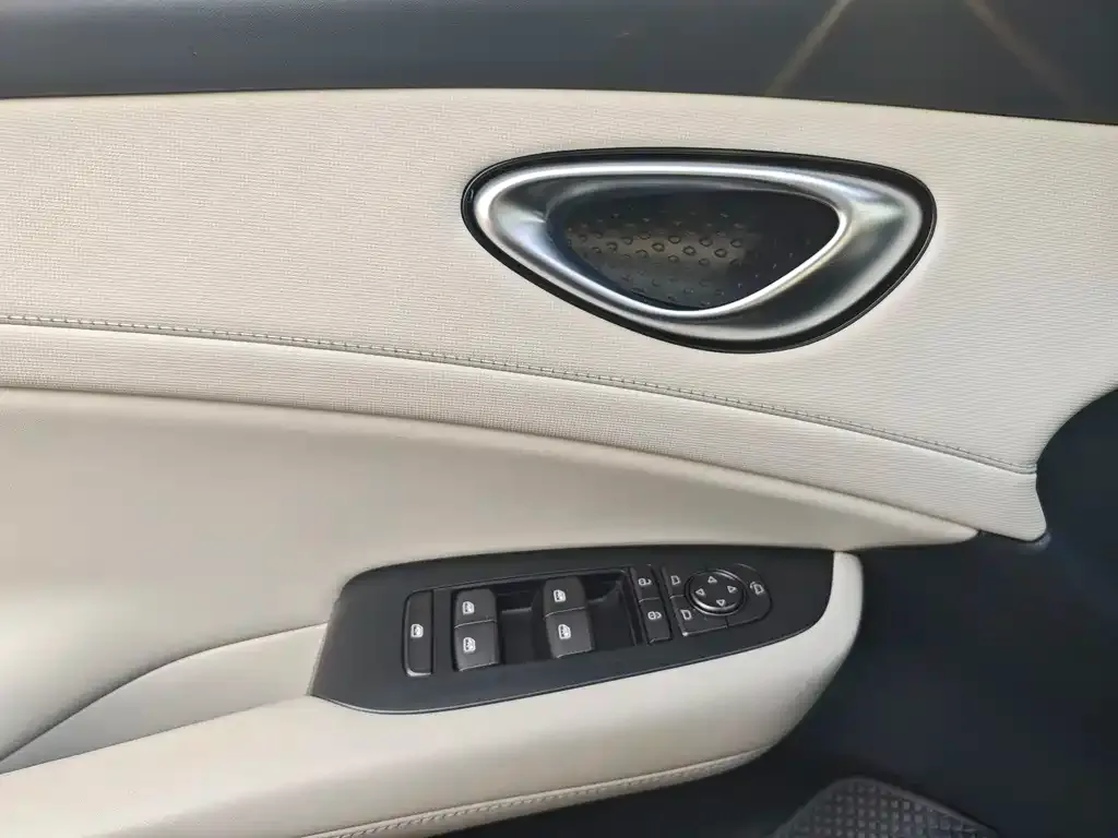 BYD Seal 06GT — фото 3