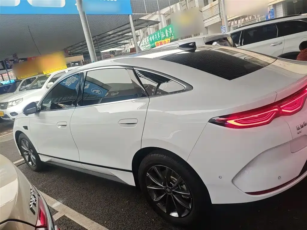 BYD Qin L 2025 из CN, фото 5