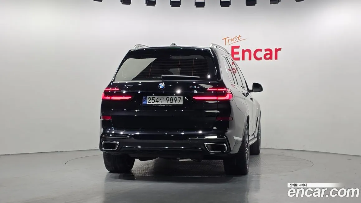 BMW X7 2024 из KR, фото 10